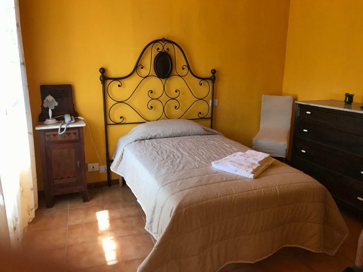 Albergo Antica Lanterna 카스텔누보디가프라냐나 외부 사진