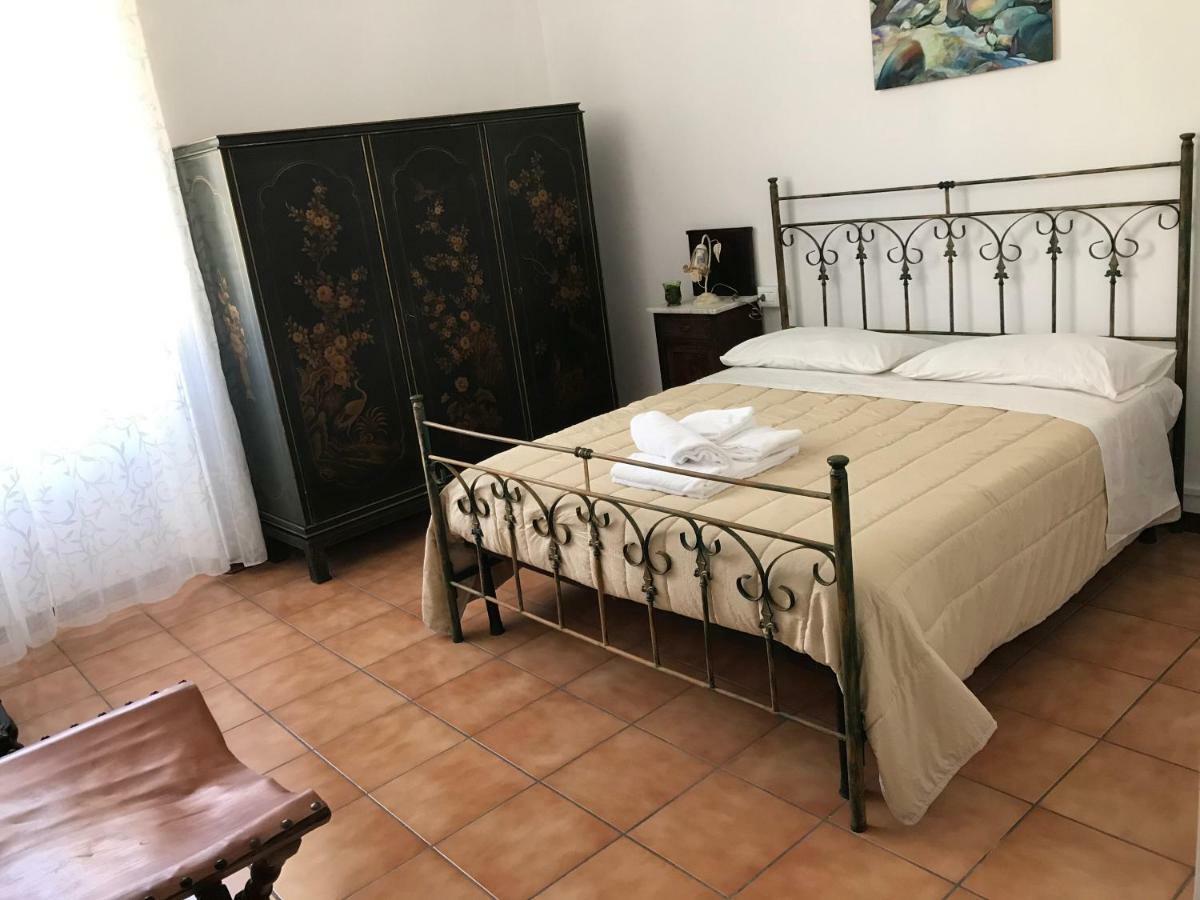 Albergo Antica Lanterna 카스텔누보디가프라냐나 외부 사진