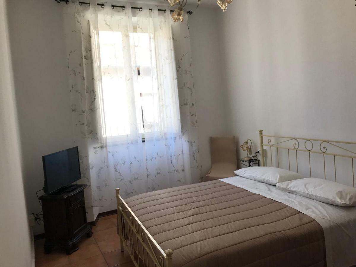 Albergo Antica Lanterna 카스텔누보디가프라냐나 외부 사진